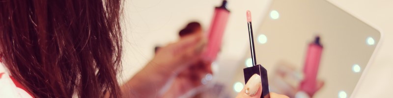 �J�X�^���~�[���f���o���[�yYOUR MEAL(���A�~�[��)�z���T�C�g